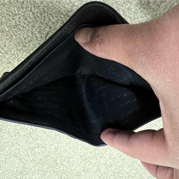 Authentic BB short wallet - Picture 10 of 12